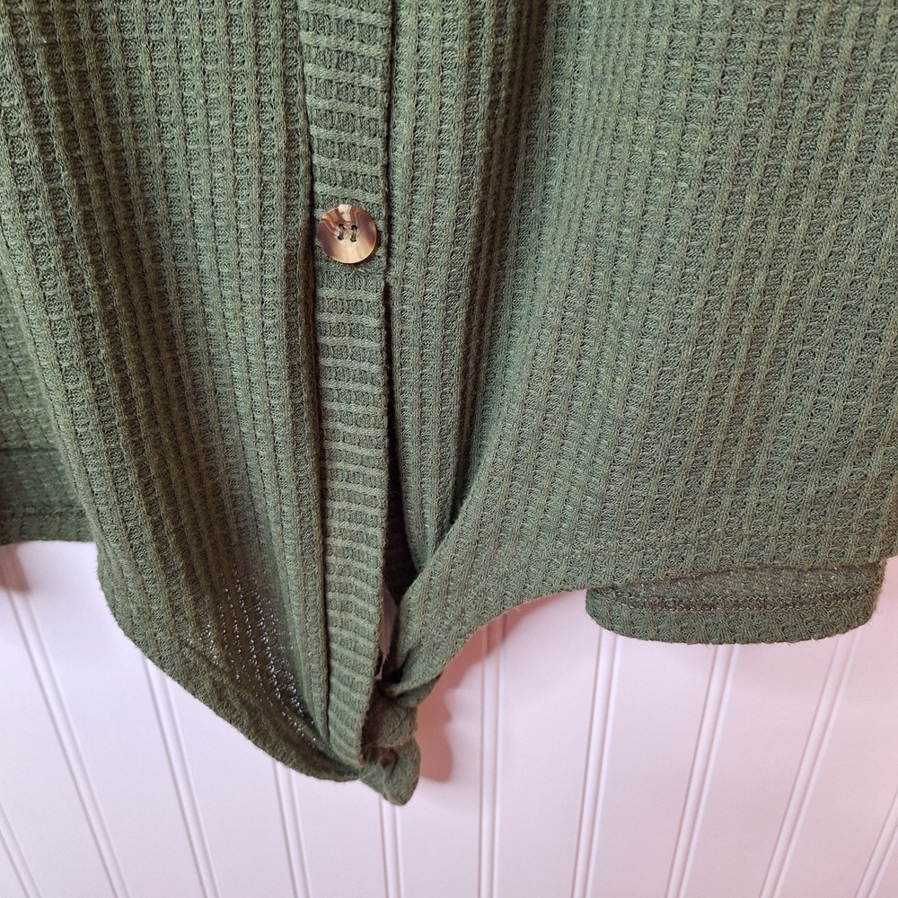 Torrid Womens 3 US 3X Waffle Button Front Tie Front Top Olive Green Dolman Slvs - Picture 6 of 10